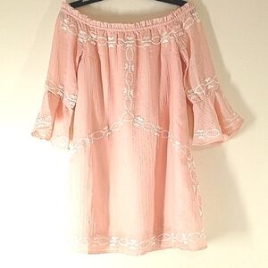 FOXIEDOX Dress Peach Pinkish  Women Teen NEW Medium Embroidered Summer Vacation